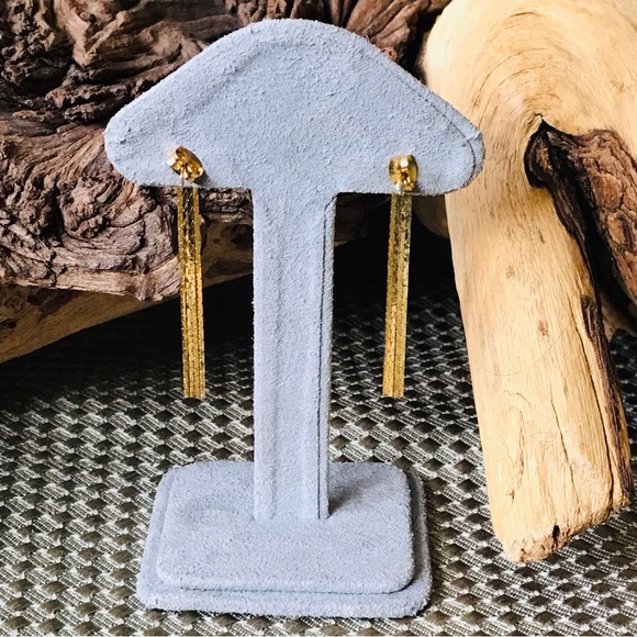 Vintage 80’s Costume Gold Tone Cascading Tassel Fringe 2 Inch Post Earrings - Picture 6 of 10